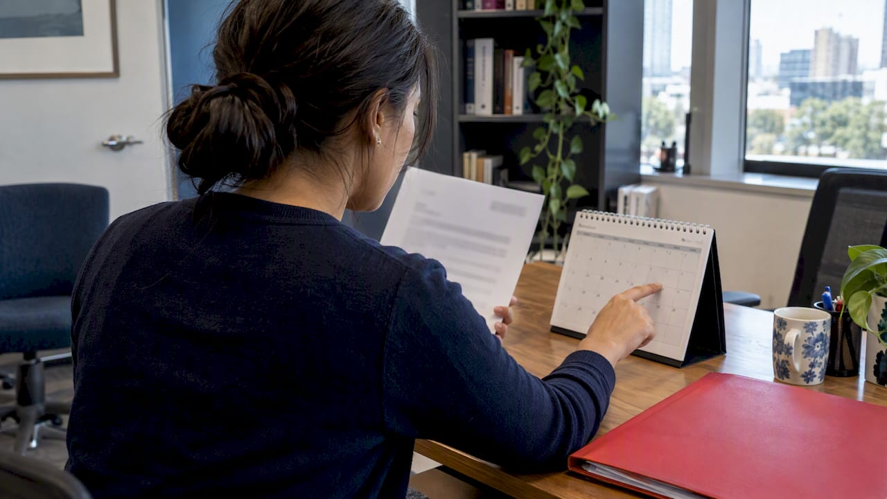 Student checking visa appeal deadline